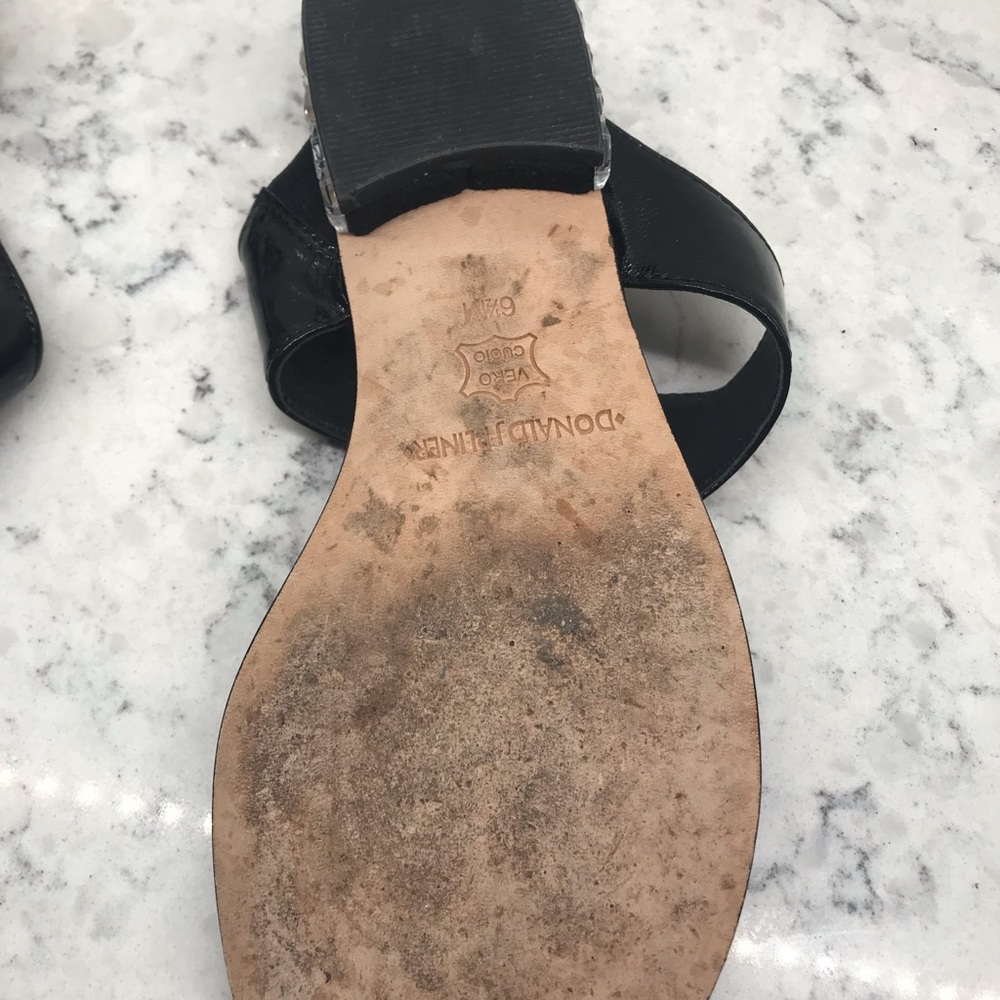 Donald Pliner Patent Sandals - Picture 7 of 7